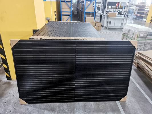 Buy IP65 Waterproof Full Black Mono Solar Panel 450w 455w 460w online manufacture