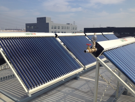 Hotel / Hostels Pressurized Solar Hot Water Heating System With Intelligent Controller